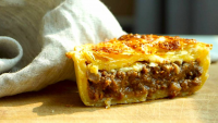 Hot Meat Pies - New Zealand’s Flaky, Savoury Cultural Icon